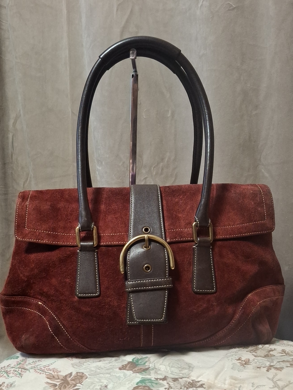 VTG. Coach Soho Burgundy Suede Shoulder Bag
